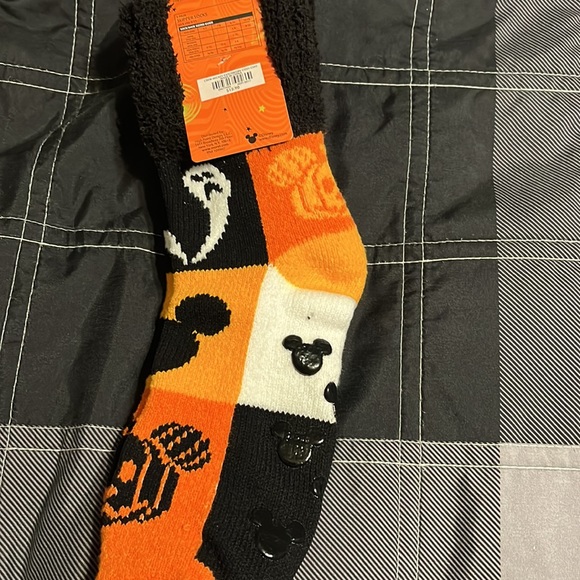 Disney Halloween Slipper Socks - Picture 3 of 4